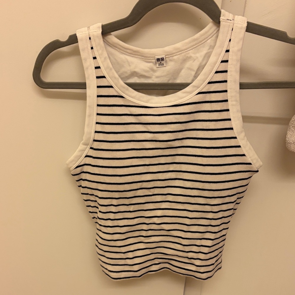 Uniqlo White and Navy Striped Tank Top